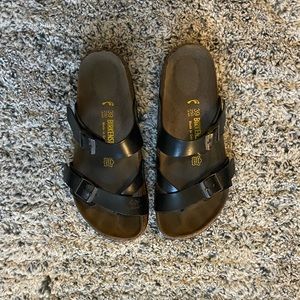 BIRKENSTOCKS SIZE 39
